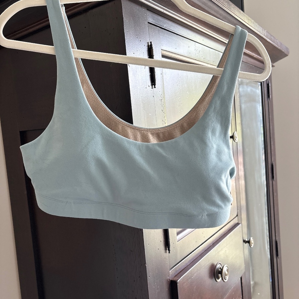 Vuori Work Out Bra